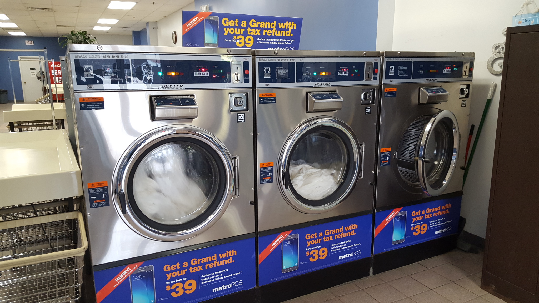 The Clothes Pin Laundromat photo 2